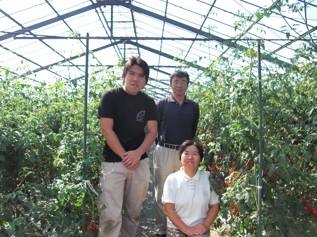 ミニトマト一筋３５年以上のおイシイ農園が味に特化し徹底した栽培管理技術で作る、味濃く風味の良いミニトマトです。																																																			